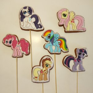 Робота Пряники-топери Літл Поні