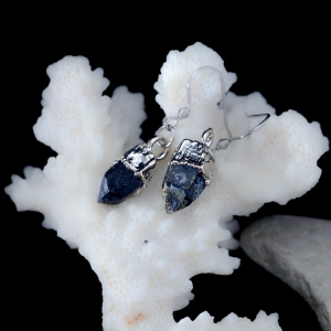 Робота Сережки класичні: "Моріон. Асиметрія" 77/90