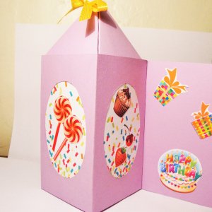 Робота Коробочка для подарунка на День Народження