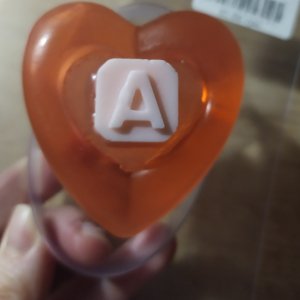 Работа Милое сердце с инициалом (латинский алфавит)