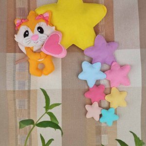 Робота Підвіска з фетру 'Лисеня на зірочці'