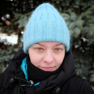 Робота Бірюзова шапка