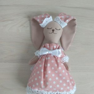 Робота зайчик спляча красуня