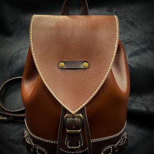 Робота Шкіряний жіночий рюкзак