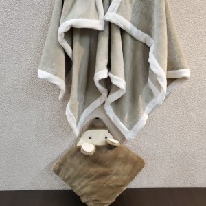 Робота Дитяче пончо з подушкою Мишка