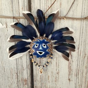 Работа Маска в африканском стиле Чудовище в снегу