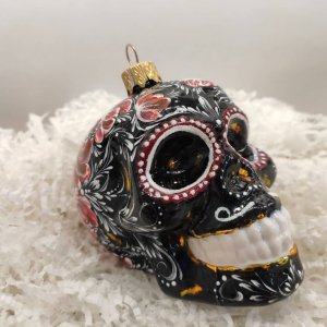 Робота Ялинкова іграшка череп з ПЕТРИКІВСЬКИМ РОЗПИСОМ