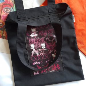 Робота Шопер з принтом Hello Kitty з застібкою "блискавка"