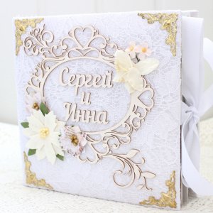 Робота Весільний іменний фотоальбом