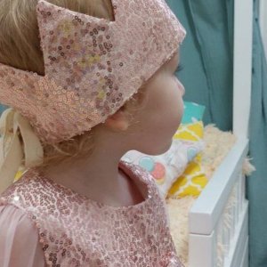 Работа Праздничная детская корона