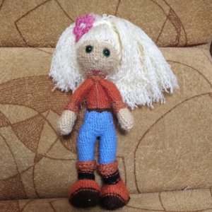 Работа Кукла Оля вязаная крючком
