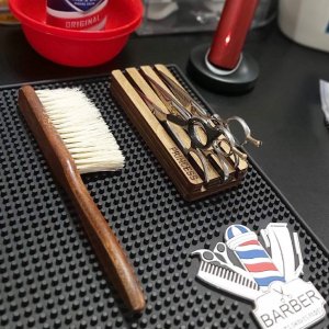 Работа Подставка для расчесок/ножниц