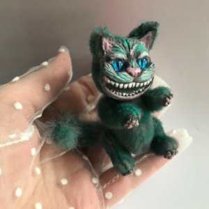 Работа Чеширский котик