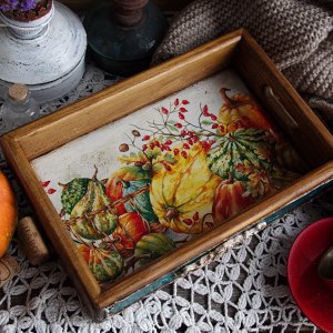 Работа уютнейший поднос с тыковками