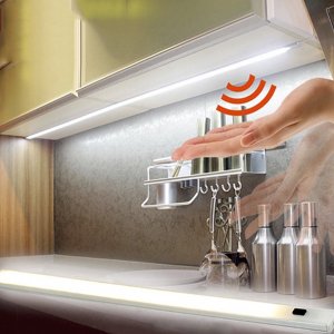 Работа LED светильник для кухни и мебели с датчиком движения