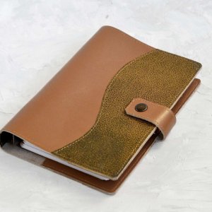 Робота Шкіряний планер / блокнот. Модель "Classic", Мокко (Personal)