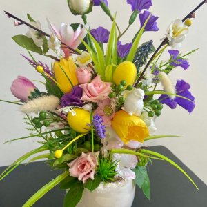 Работа Весенняя композиция