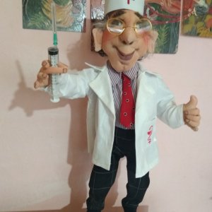 Робота Текстильна інтер'єрна лялька ЗДОРОВ'Я ВСІМ!