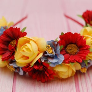 Работа Пышный обруч с цветами в украинском цвете