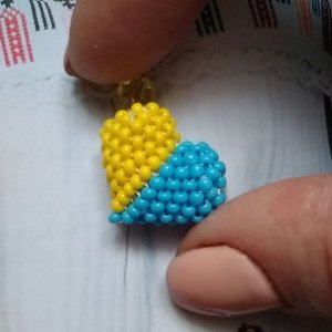 Робота  Брелок жовтоблакитний українське серце