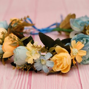 Работа Венчик с цветами желто-голубой