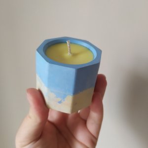 Робота Патріотична свічка (гіпс)
