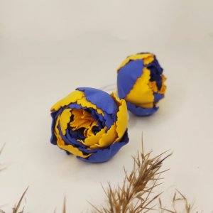 Работа Резинки желто синие