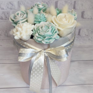 Работа Букет  свічок із соєвого воску