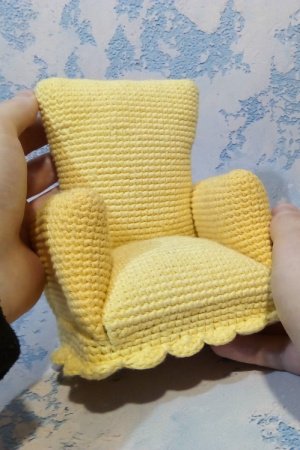 Робота Маленьке крісло ляльки іграшки, меблі ручної роботи