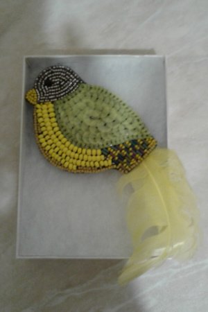 Робота брошка з бісеру