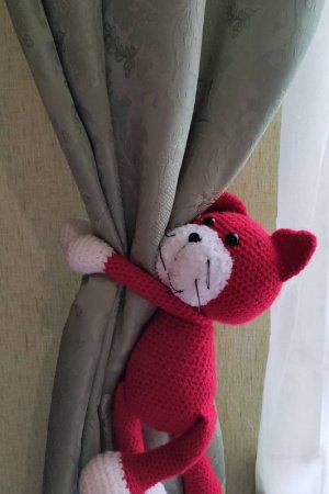 Работа Подхват для штор. Кот вязанный.