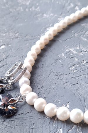 Робота Кольє та сережки з перлів з кристалами Swarovski