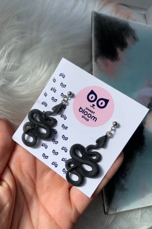 Робота Сережки змії