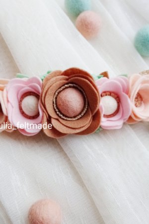 Работа Веночек на кружевном повьязочци цветочный