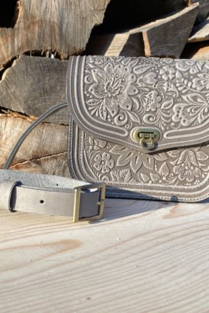 Робота СУМКА ШКІРЯНА "КВІТКА" КОЛІР сірий