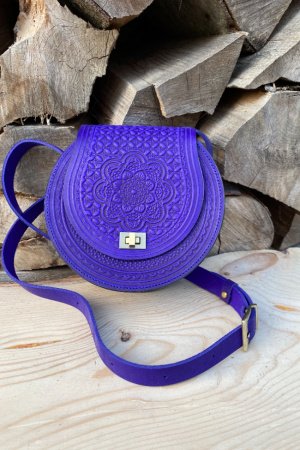 Робота ЖІНОЧА СУМКА З НАТУРАЛЬНОЇ ШКІРИ "КОЛОРИТ" КОЛІР ультрамарин