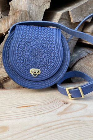 Работа Женская сумка из натуральной кожи "КОЛОРИТ" ЦВЕТ синий