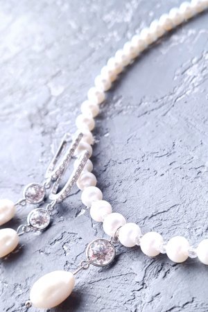 Робота Срібні прикраси для нареченої кольє та сережки з перлів