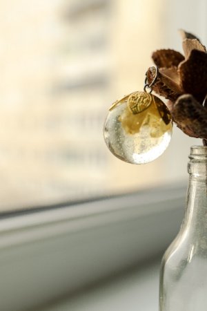 Работа Подвеска с лепестками