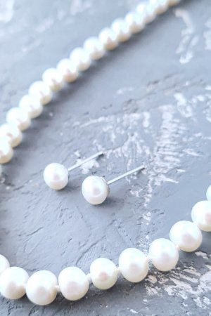 Робота Класичний комплект з натуральних перлів у сріблі