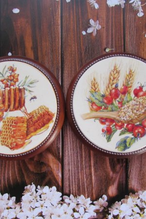 Робота Дерев'яні підставки під гаряче