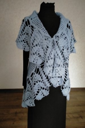 Робота Жилет ажурний, накидка ажурна кругла