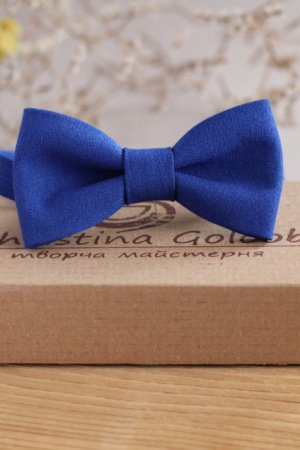 Работа Галстук-бабочка ярко-синяя "Индиго"