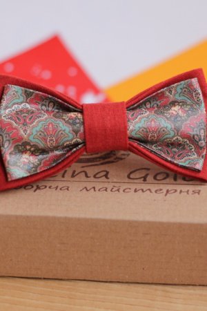 Работа Краватка- бабочка красно-терракотовый "Восточные узоры"