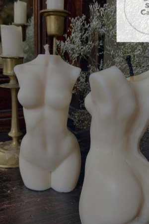 Работа Соевая свеча - «Женское тело» 14 см 