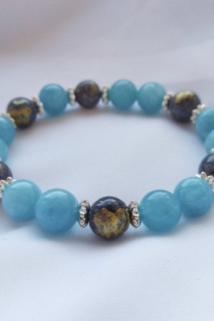 Робота Браслет з аквамарина і машанского нефриту