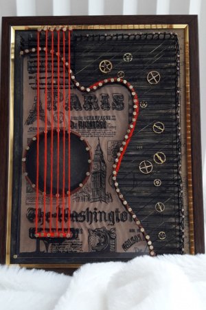 Работа Картина валентинка "Струны гитары в твоем сердце" string art