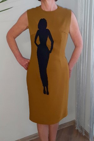 Робота Чудове вишитий вручну плаття, гірчичне плаття