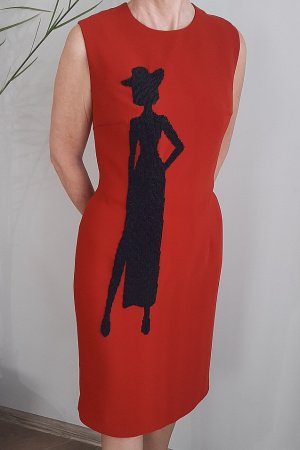Робота Теракотове коктейльне плаття вишите вручну бісером