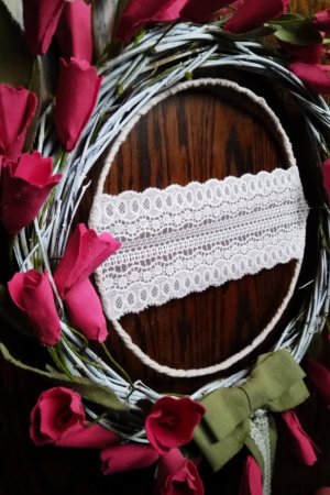 Работа венок весенний